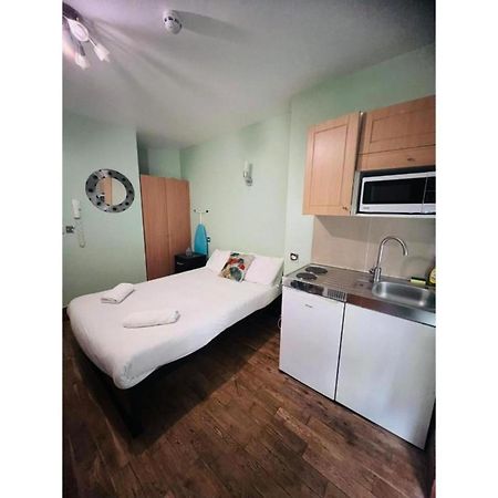 G3- Great Studio For 2 With Patio Near Hyde Park Лондон Екстер'єр фото